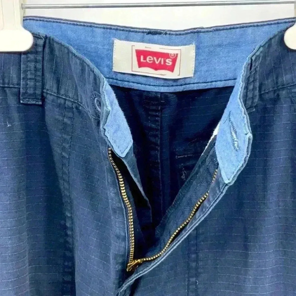 LEVIS CARGO BOYS  SHORT - Picture 3 of 3